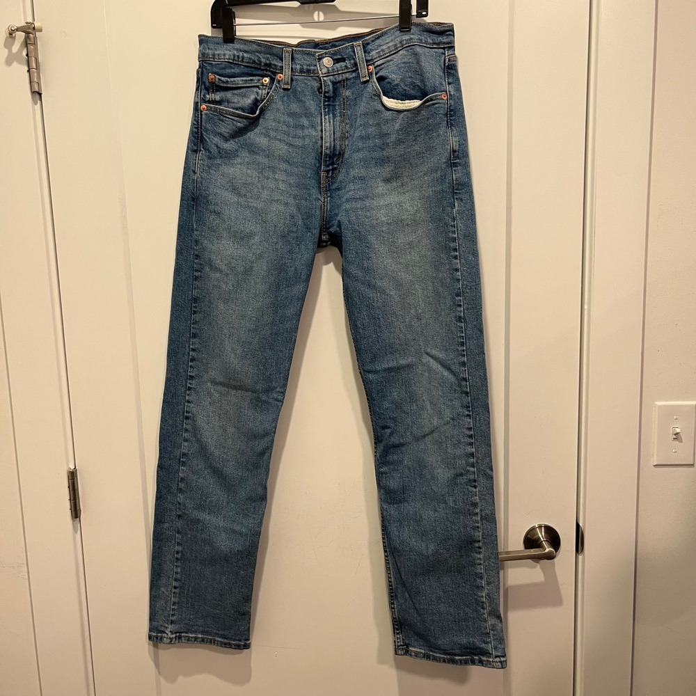 Levis 505 Regular Fit Straight Leg Jeans Mens 34x32 Medium Wash Blue Denim